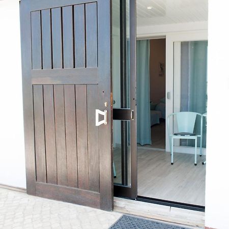 Apartamento Do Atlantico เซซิมบรา ภายนอก รูปภาพ