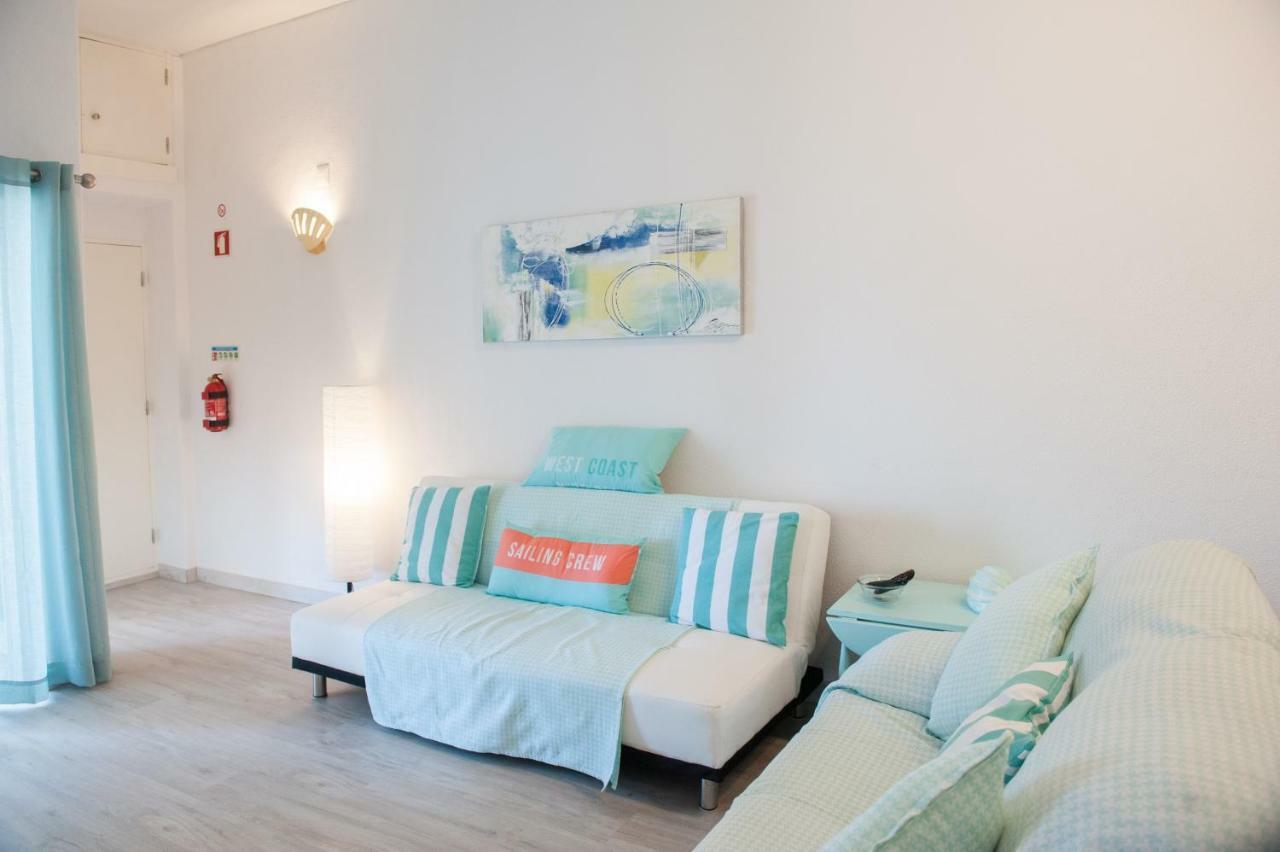Apartamento Do Atlantico เซซิมบรา ภายนอก รูปภาพ