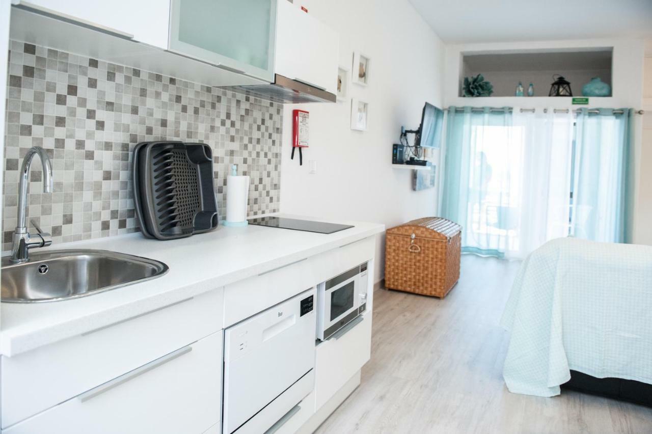 Apartamento Do Atlantico เซซิมบรา ภายนอก รูปภาพ